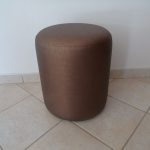 Puff Castanho Brilho